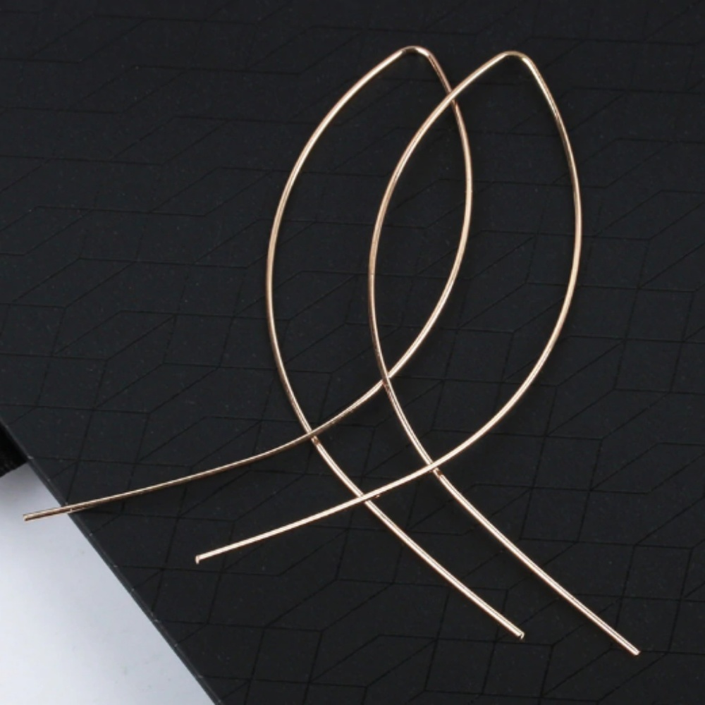 "Star-Crossed Lovers" Minimalist Hoop Earrings - Picture 8 of 11